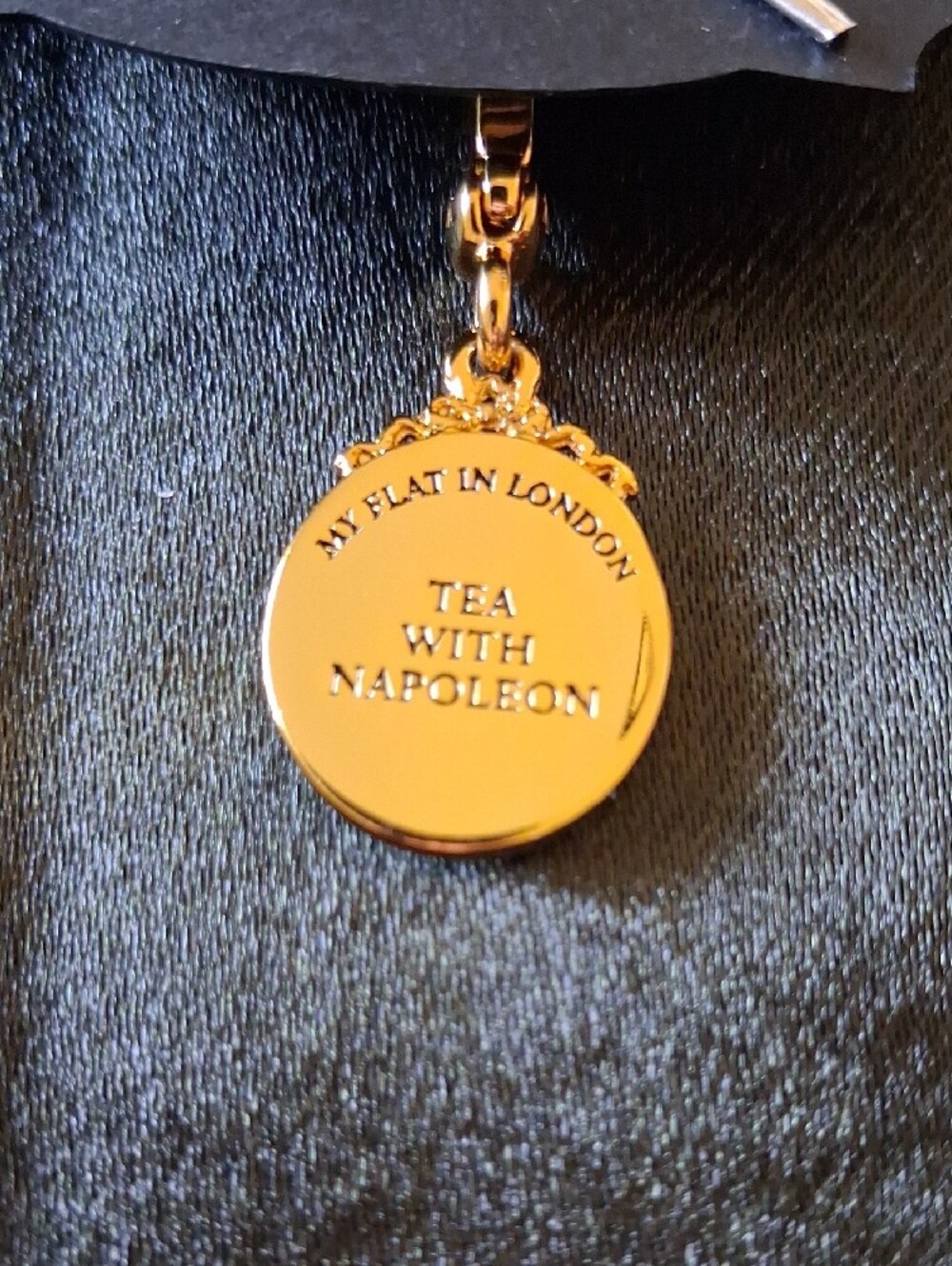 My Flat in London Gold-Tone Dog Cameo Pendant with Orange Portrait - Picture 2 of 2